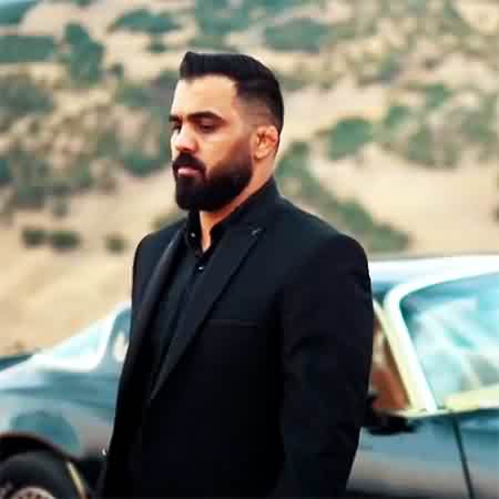 آهنگ عمری و پا تو منمو طاقتم دی تمومه