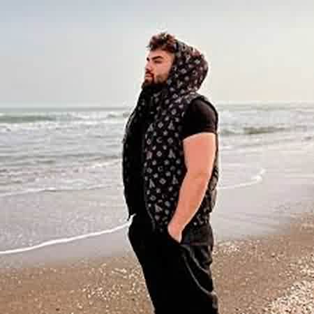 آهنگ حلالت عشقی که بردی یارم کاش میشد سر رو شونت بزارم آهنگ حلالت عشقی که بردی یارم کاش میشد سر رو شونت بزارم